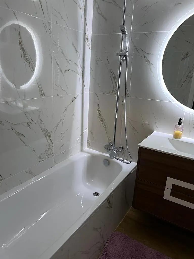 아파트 Superbe Appartement Vue Sur Mer 살루